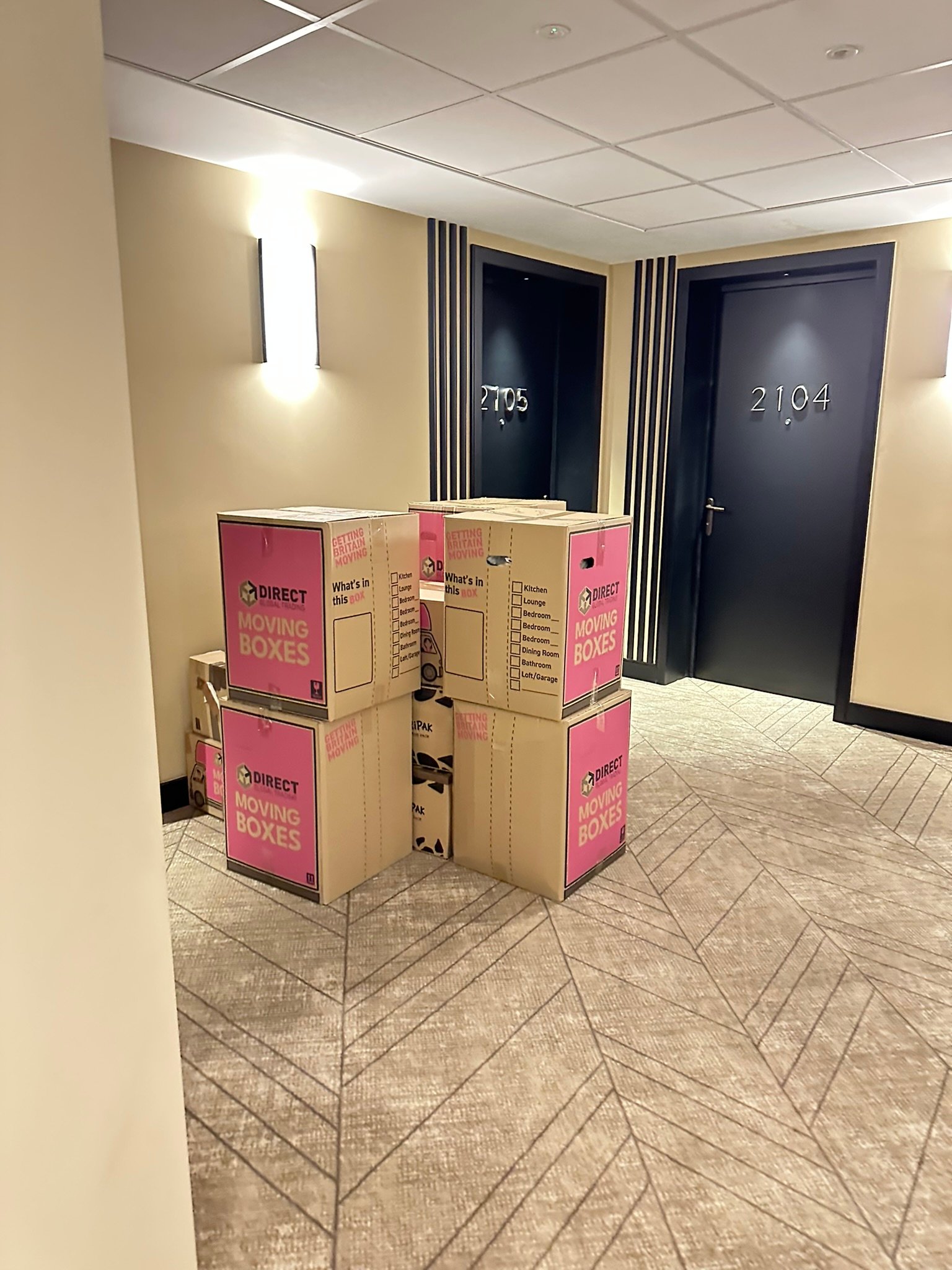 Van Moving Specialists carrying out a house removal in Central London